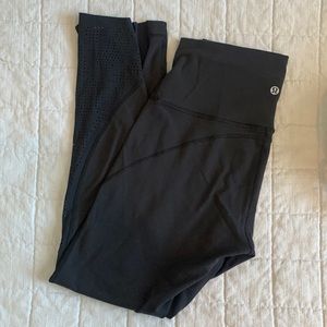Lululemon Highrise Cropped Legging with Perforated Leg Detail - Black